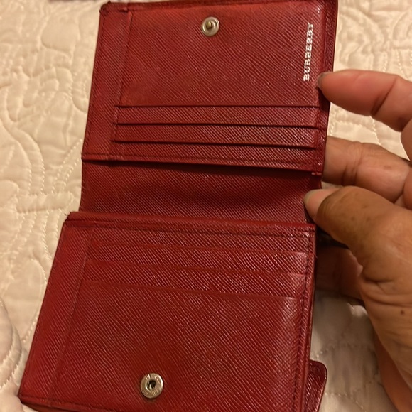 910 Burberry Red TriFold Wallet - Picture 5 of 11